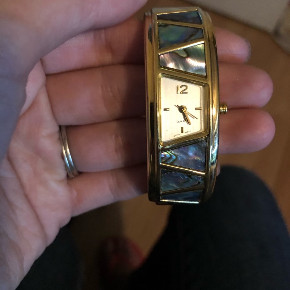 Gold watch - Picture 3 of 3